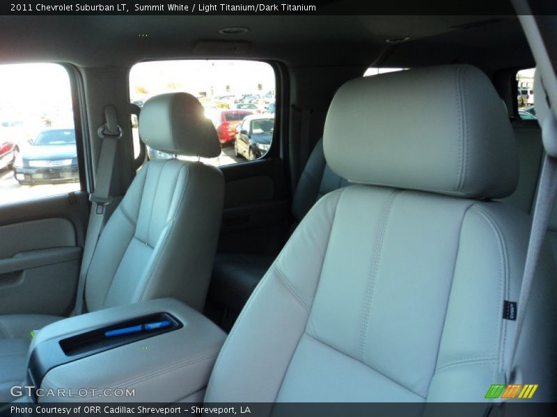 Summit White / Light Titanium/Dark Titanium 2011 Chevrolet Suburban LT