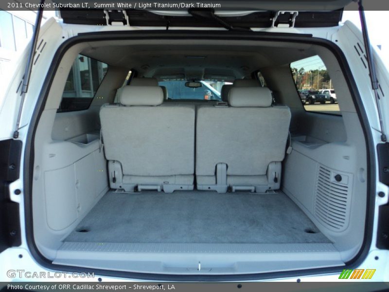 Summit White / Light Titanium/Dark Titanium 2011 Chevrolet Suburban LT