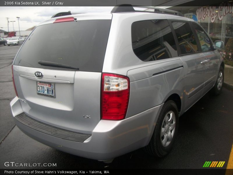 Silver / Gray 2006 Kia Sedona LX