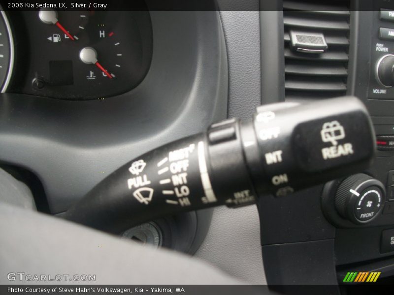 Silver / Gray 2006 Kia Sedona LX