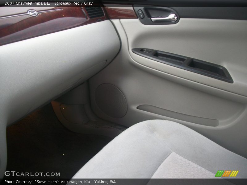 Bordeaux Red / Gray 2007 Chevrolet Impala LS