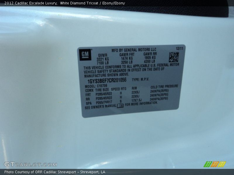 White Diamond Tricoat / Ebony/Ebony 2012 Cadillac Escalade Luxury