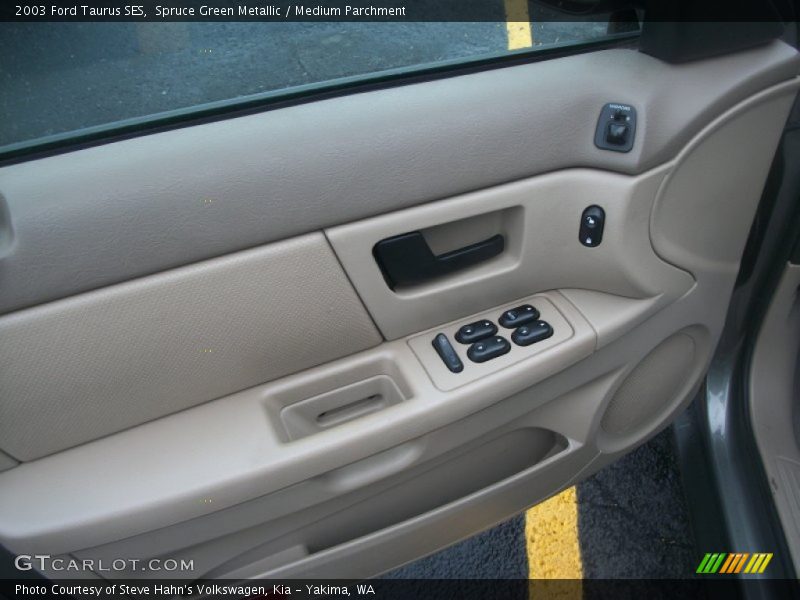 Spruce Green Metallic / Medium Parchment 2003 Ford Taurus SES