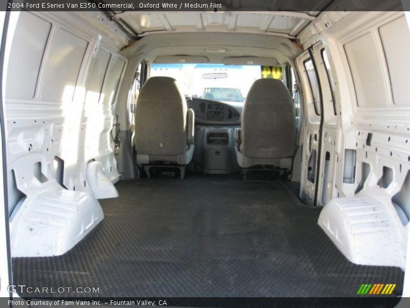 Oxford White / Medium Flint 2004 Ford E Series Van E350 Commercial