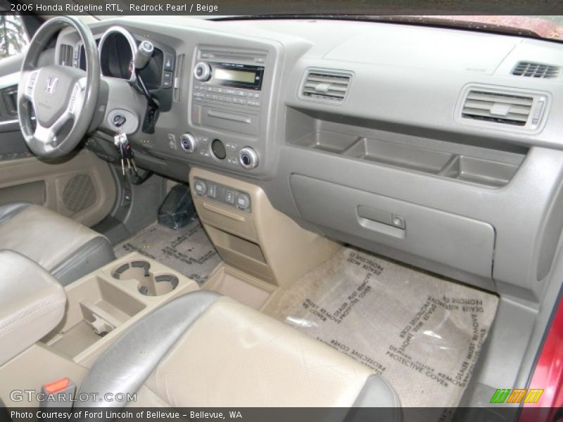 Dashboard of 2006 Ridgeline RTL