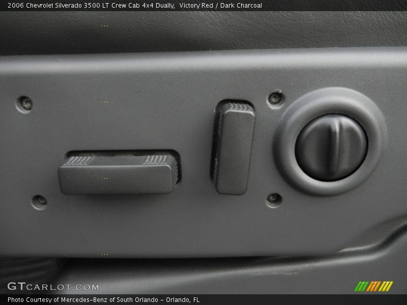 Victory Red / Dark Charcoal 2006 Chevrolet Silverado 3500 LT Crew Cab 4x4 Dually