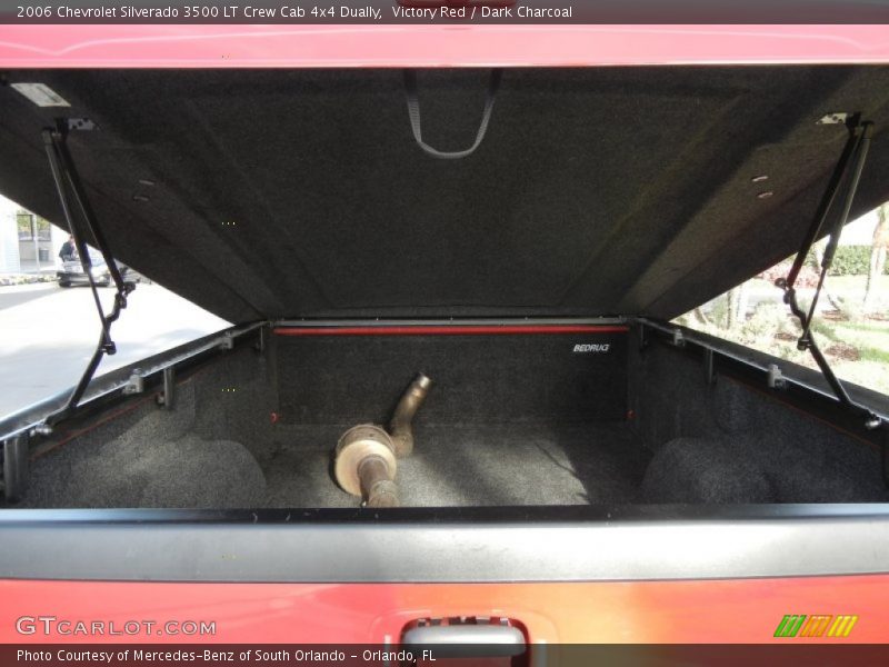 Victory Red / Dark Charcoal 2006 Chevrolet Silverado 3500 LT Crew Cab 4x4 Dually