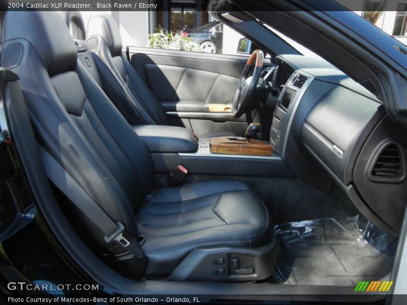  2004 XLR Roadster Ebony Interior