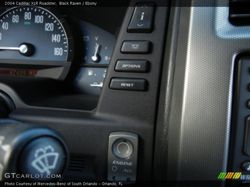 Controls of 2004 XLR Roadster