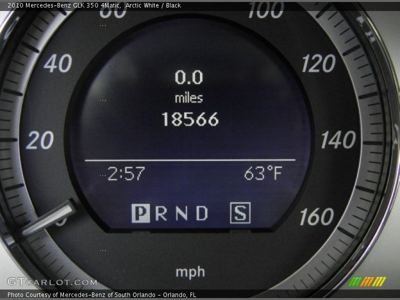 Arctic White / Black 2010 Mercedes-Benz GLK 350 4Matic