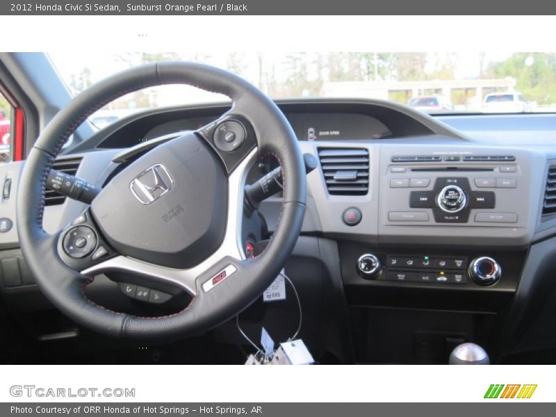 Dashboard of 2012 Civic Si Sedan