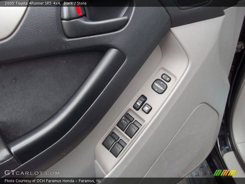 Black / Stone 2005 Toyota 4Runner SR5 4x4