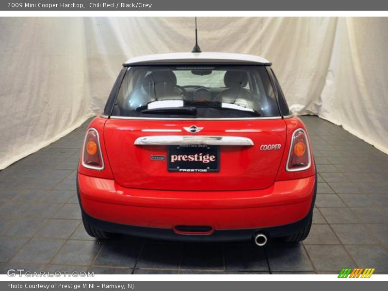 Chili Red / Black/Grey 2009 Mini Cooper Hardtop