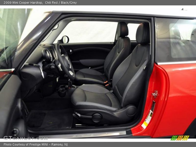Chili Red / Black/Grey 2009 Mini Cooper Hardtop