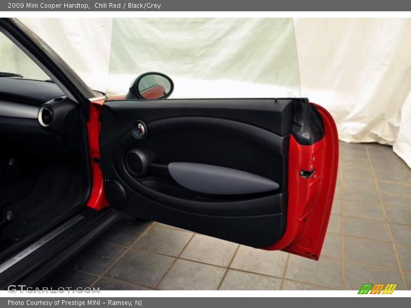 Chili Red / Black/Grey 2009 Mini Cooper Hardtop