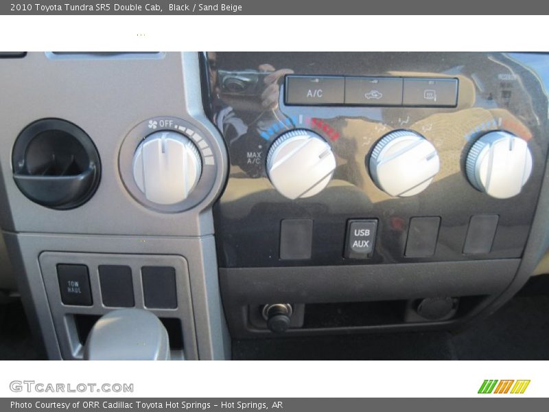 Black / Sand Beige 2010 Toyota Tundra SR5 Double Cab