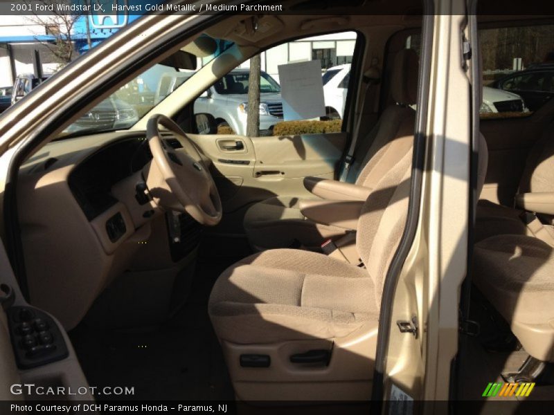 Harvest Gold Metallic / Medium Parchment 2001 Ford Windstar LX