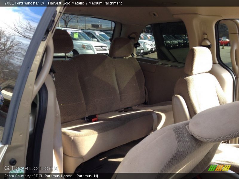 Harvest Gold Metallic / Medium Parchment 2001 Ford Windstar LX