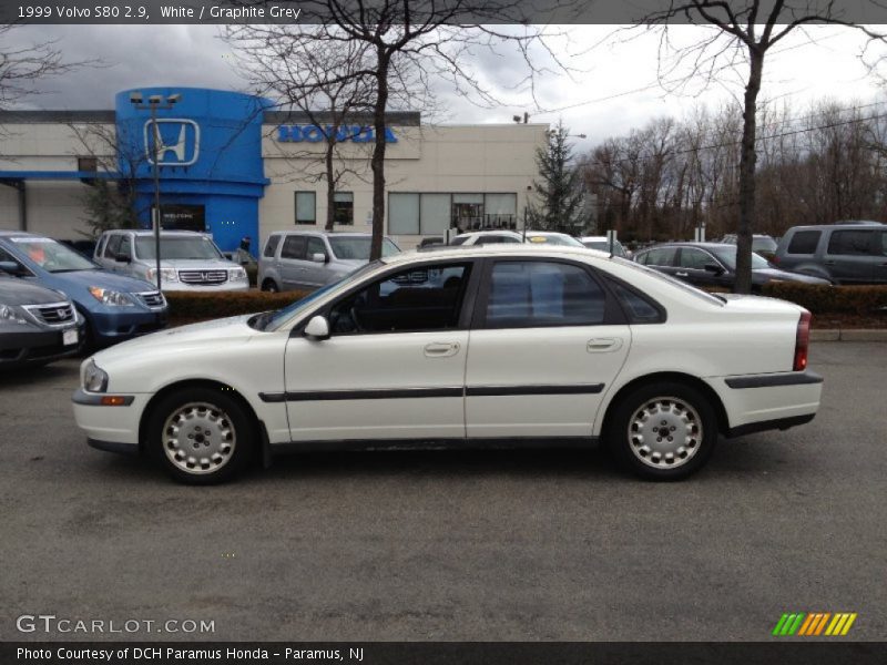 White / Graphite Grey 1999 Volvo S80 2.9