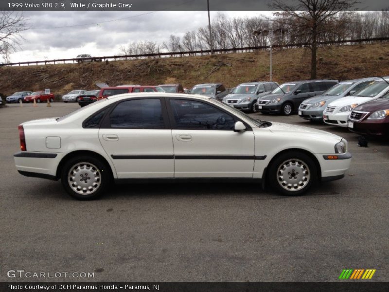 White / Graphite Grey 1999 Volvo S80 2.9
