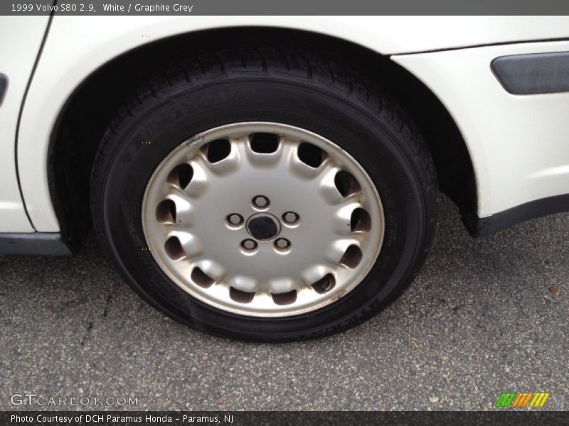 White / Graphite Grey 1999 Volvo S80 2.9