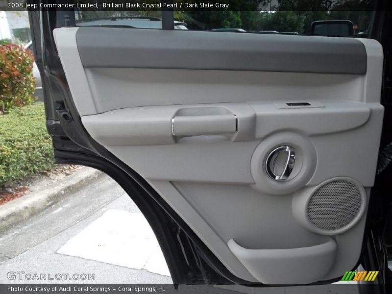 Door Panel of 2008 Commander Limited