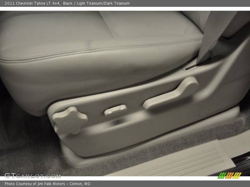 Black / Light Titanium/Dark Titanium 2011 Chevrolet Tahoe LT 4x4