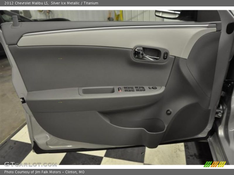 Silver Ice Metallic / Titanium 2012 Chevrolet Malibu LS