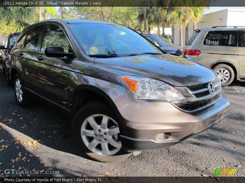 Urban Titanium Metallic / Ivory 2011 Honda CR-V SE