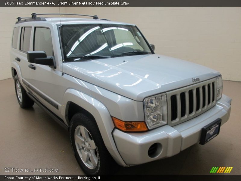 Bright Silver Metallic / Medium Slate Gray 2006 Jeep Commander 4x4