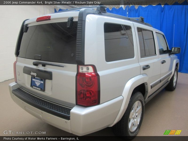 Bright Silver Metallic / Medium Slate Gray 2006 Jeep Commander 4x4