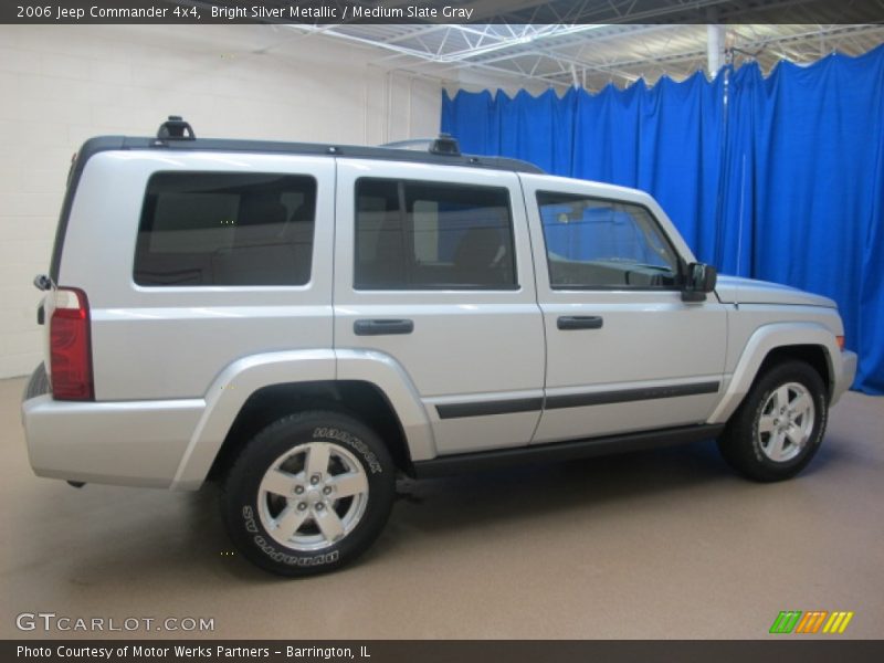 Bright Silver Metallic / Medium Slate Gray 2006 Jeep Commander 4x4