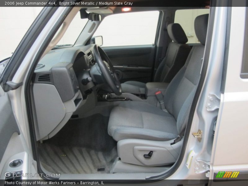 Bright Silver Metallic / Medium Slate Gray 2006 Jeep Commander 4x4