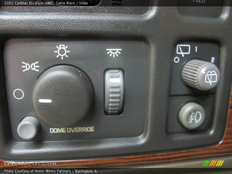 Sable Black / Shale 2002 Cadillac Escalade AWD