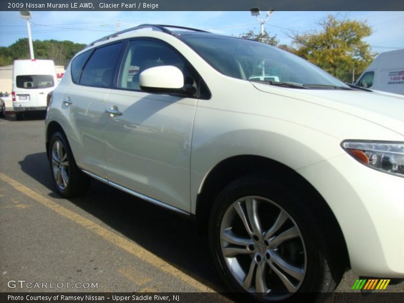 Glacier Pearl / Beige 2009 Nissan Murano LE AWD