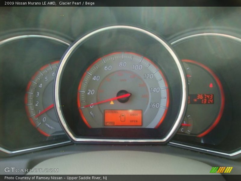 Glacier Pearl / Beige 2009 Nissan Murano LE AWD
