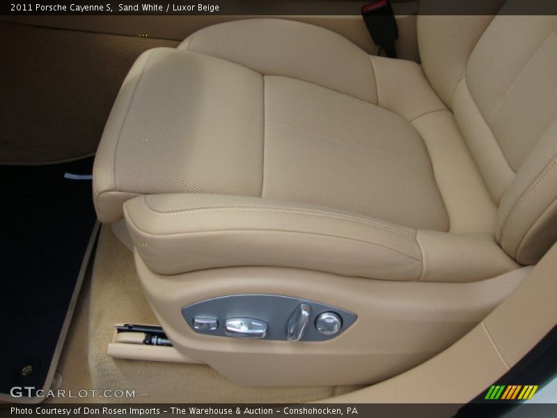 Sand White / Luxor Beige 2011 Porsche Cayenne S
