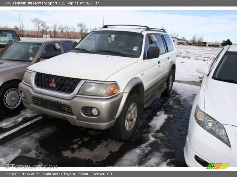 Alpine White / Tan 2000 Mitsubishi Montero Sport XLS