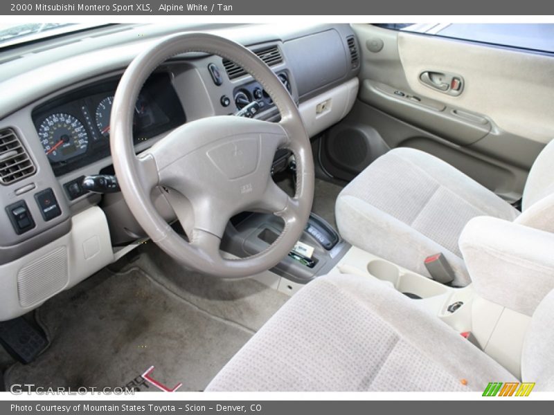 Alpine White / Tan 2000 Mitsubishi Montero Sport XLS