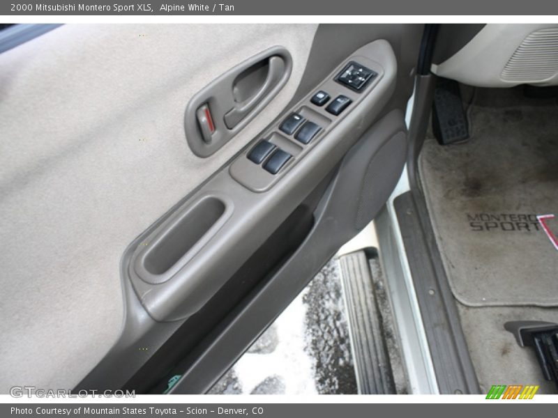 Alpine White / Tan 2000 Mitsubishi Montero Sport XLS