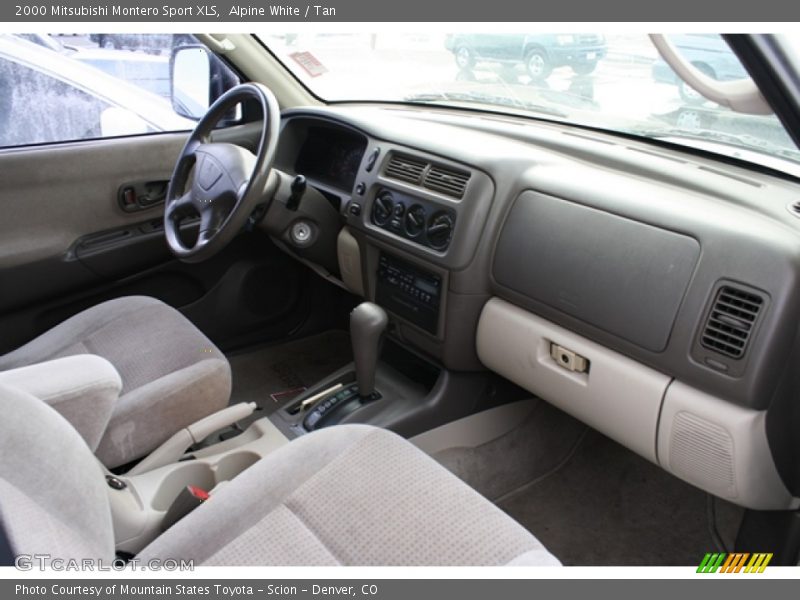 Alpine White / Tan 2000 Mitsubishi Montero Sport XLS