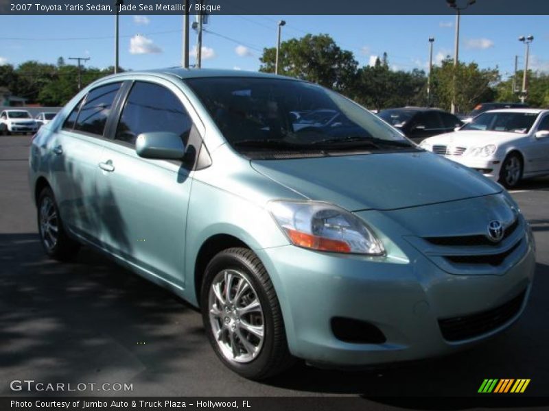 Jade Sea Metallic / Bisque 2007 Toyota Yaris Sedan