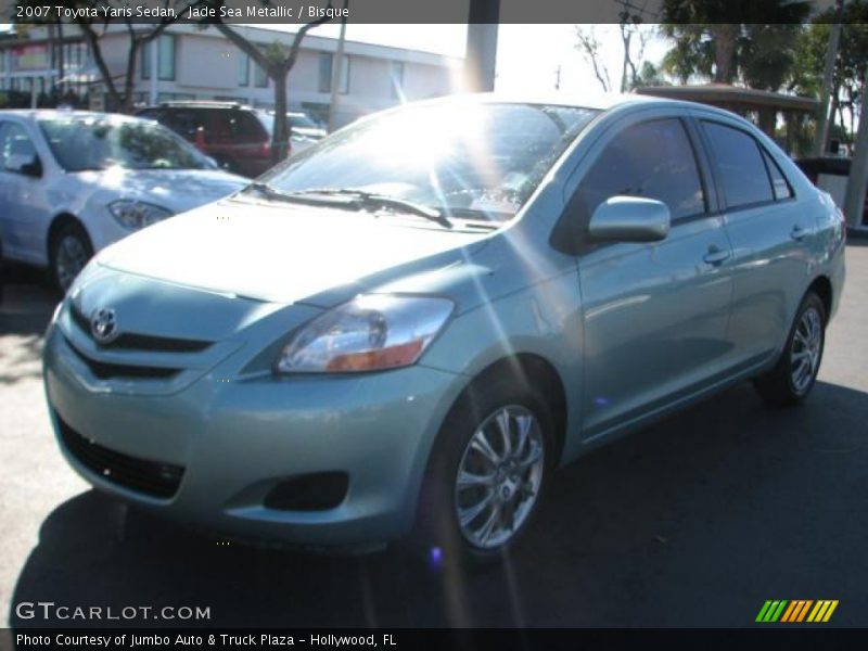 Jade Sea Metallic / Bisque 2007 Toyota Yaris Sedan
