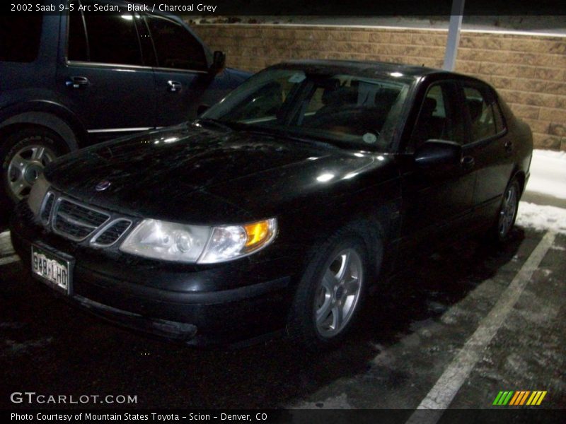 Black / Charcoal Grey 2002 Saab 9-5 Arc Sedan