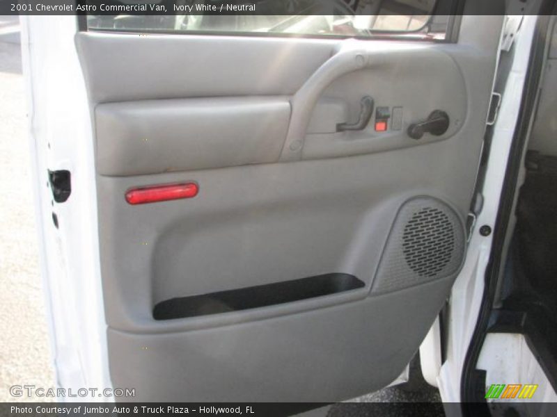 Ivory White / Neutral 2001 Chevrolet Astro Commercial Van