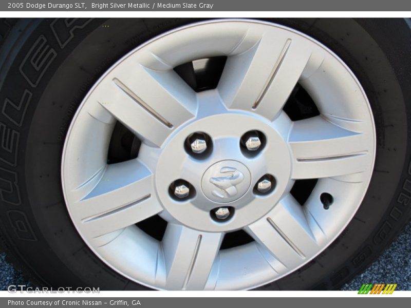 Bright Silver Metallic / Medium Slate Gray 2005 Dodge Durango SLT