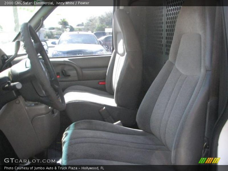 Ivory White / Pewter 2000 GMC Safari Commercial