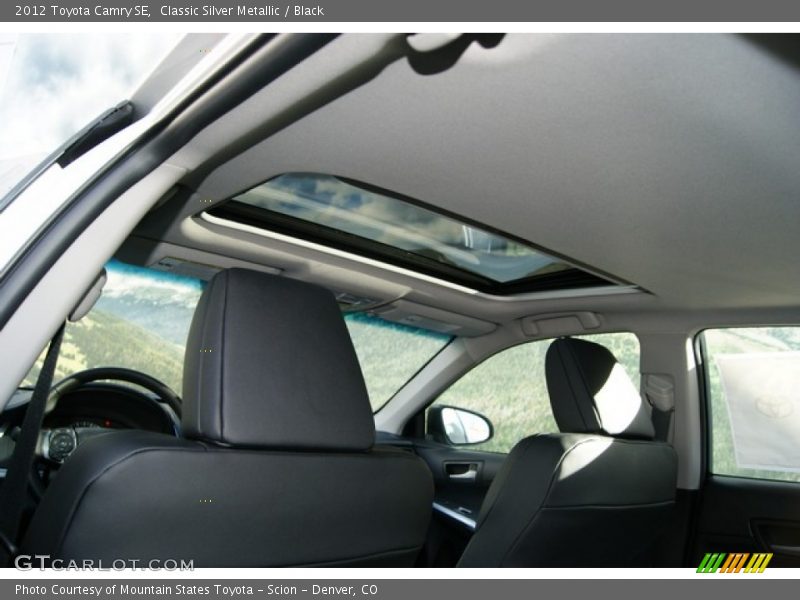 Classic Silver Metallic / Black 2012 Toyota Camry SE