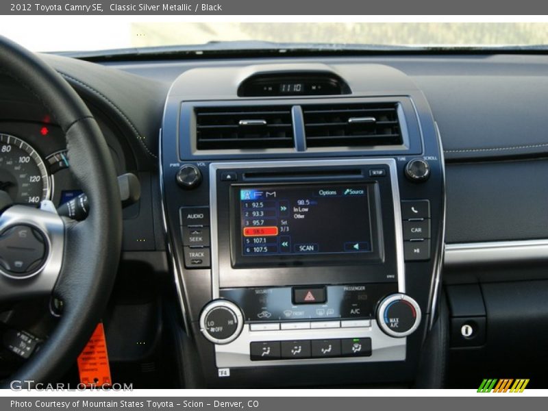 Classic Silver Metallic / Black 2012 Toyota Camry SE
