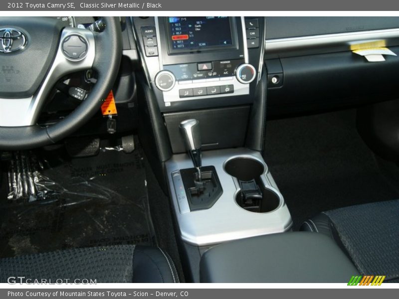 Classic Silver Metallic / Black 2012 Toyota Camry SE